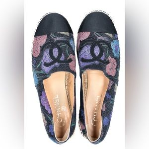 ISO Chanel 2021 PreFall/Metiers D’Art Floral Espadrilles